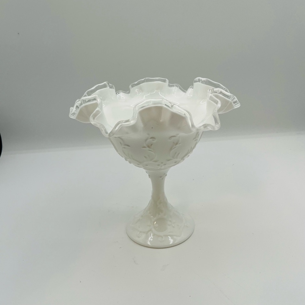 Elegant White milk glass Ruffled Vase